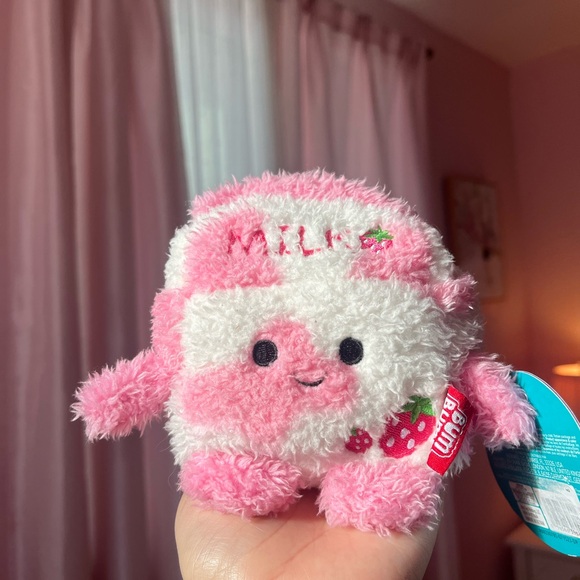 bum bumz Other - Bum Bumz Strawberry milkshake 5” NWT